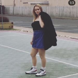 Meet your Posher, Whitney